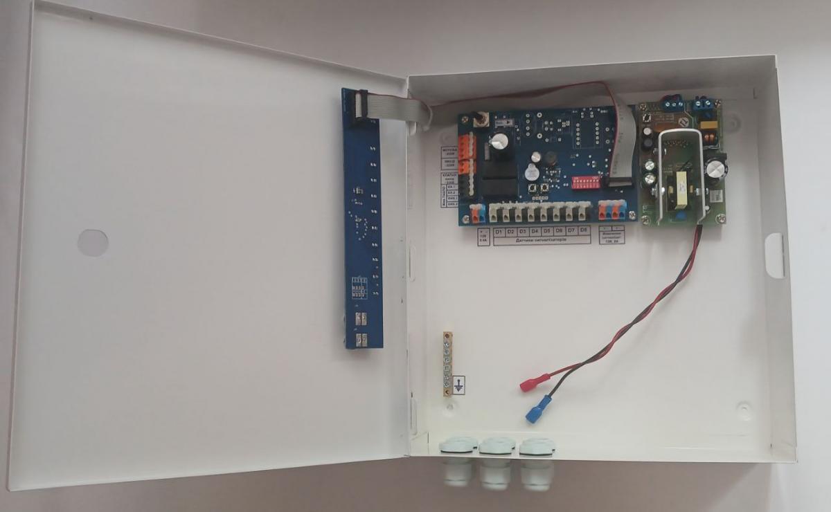 Щит сигналізації ЩСМ-31-8 - вид зсередини